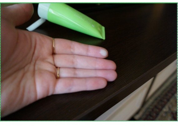Отзывы об азиатской косметике: MIZON Apple Juicy Peeling Gel