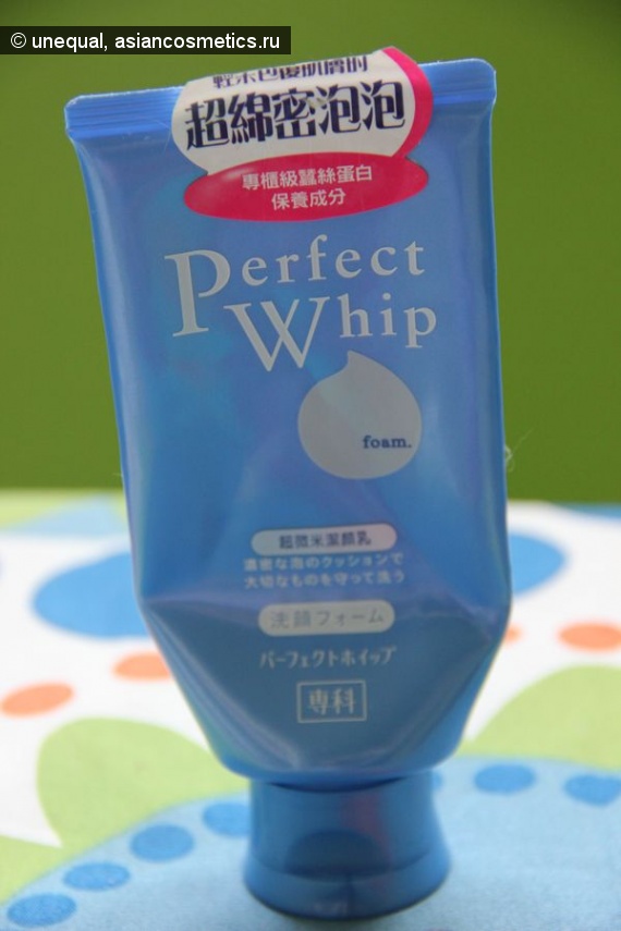 Отзывы об азиатской косметике: Моё мнение о пенке для умывания Perfect Whip от Shiseido
